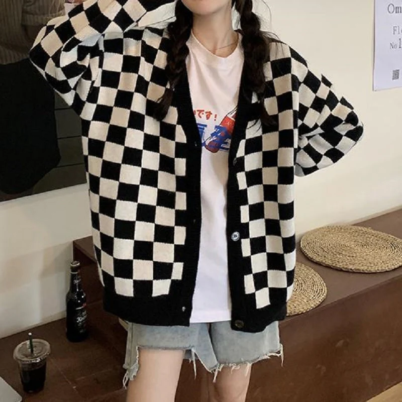 Checkerboard Knitted Long Sleeves Cardigan