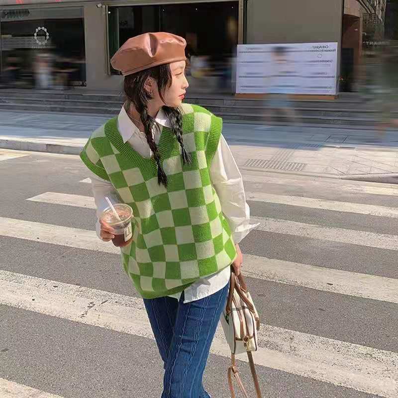 Checkerboard Knitted Sweater Green - Image 11