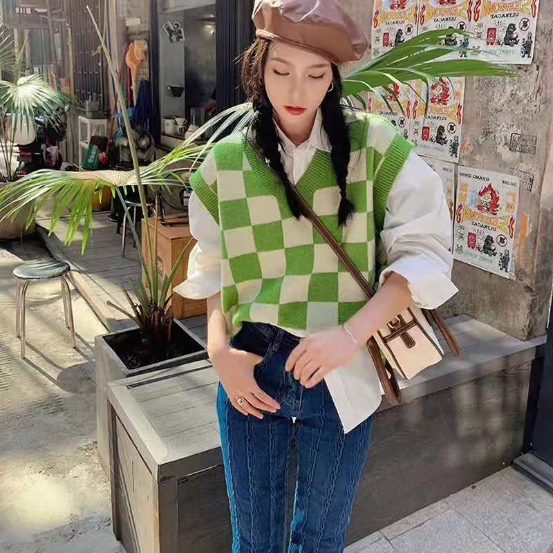Checkerboard Knitted Sweater Green - Image 9