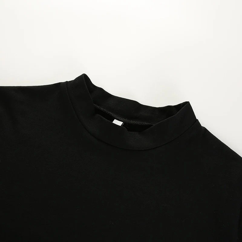Crop Top T-Shirt Black - Image 18