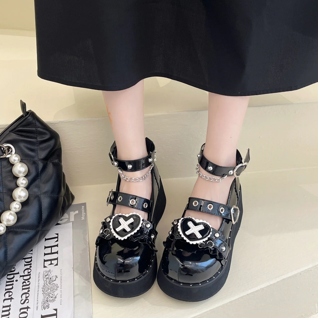 Gothic Lolita Heart Shoes Black White - Image 11