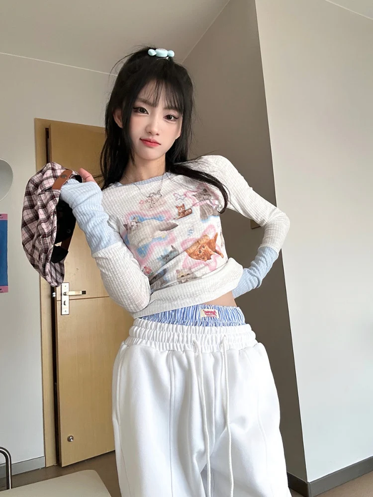 Kawaii Cat Print Long Sleeve Tee - Image 3