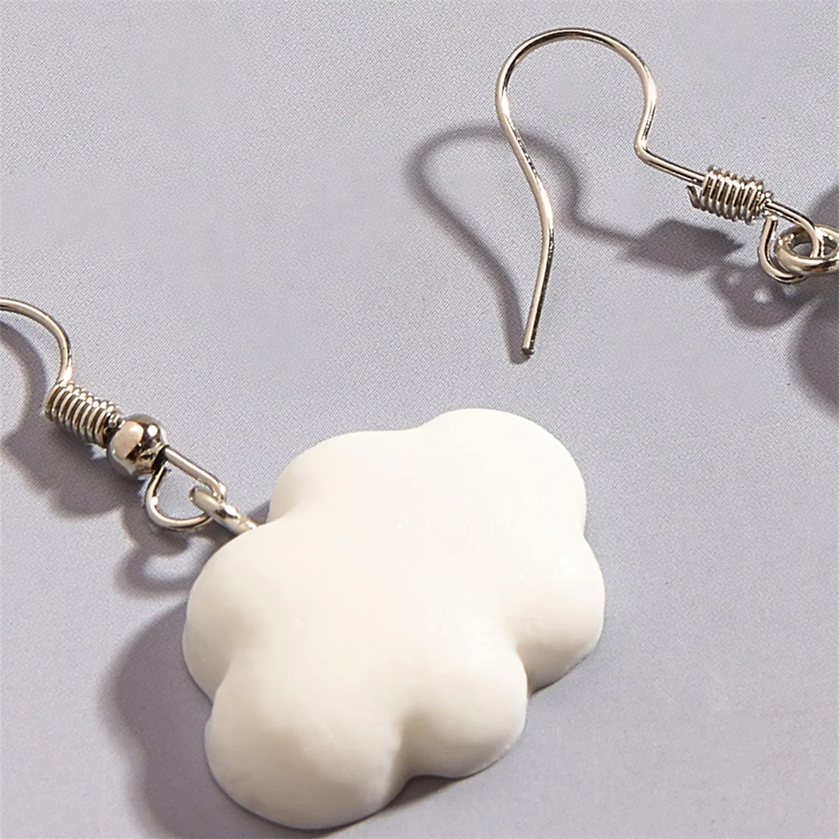 Kawaii Soft Girl Cute Cloud Earrings - Image 8