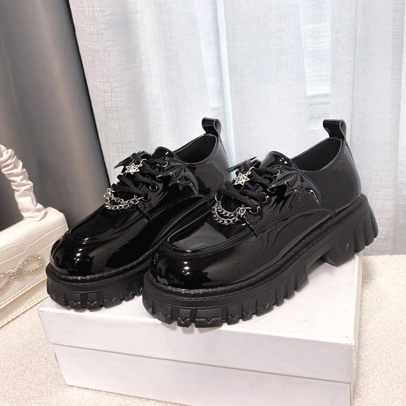 Preppy Bat Wings Gothic Shoes - Image 4