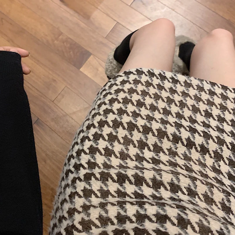 Retro Houndstooth Woolen Skirt - Image 12