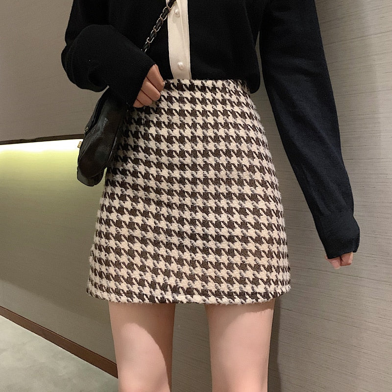 Retro Houndstooth Woolen Skirt - Image 2