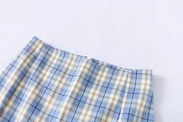 Korean Split Mini Plaid Skirt with Shorts - Image 26