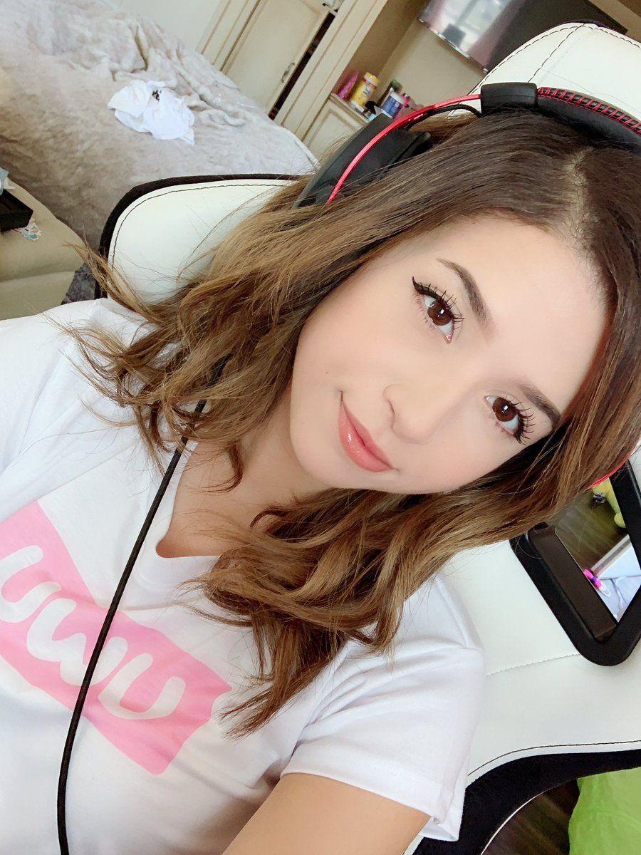 UwU Girl T-Shirt - Image 2