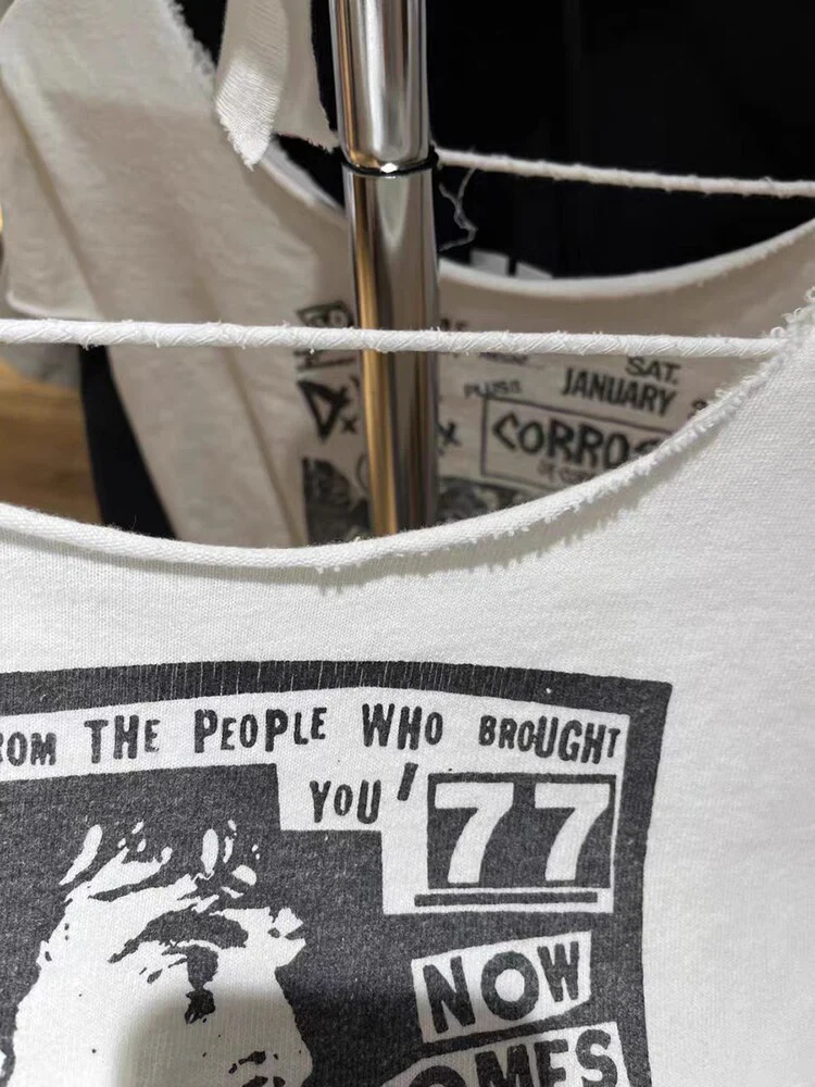 Vintage Punk Rock T-Shirt - Image 3