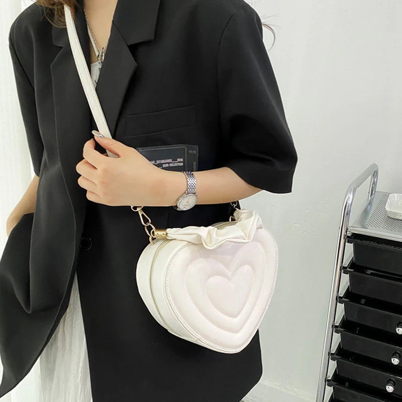 Y2K Aesthetic Retro Vintage Heart Shoulder Bag - Image 10