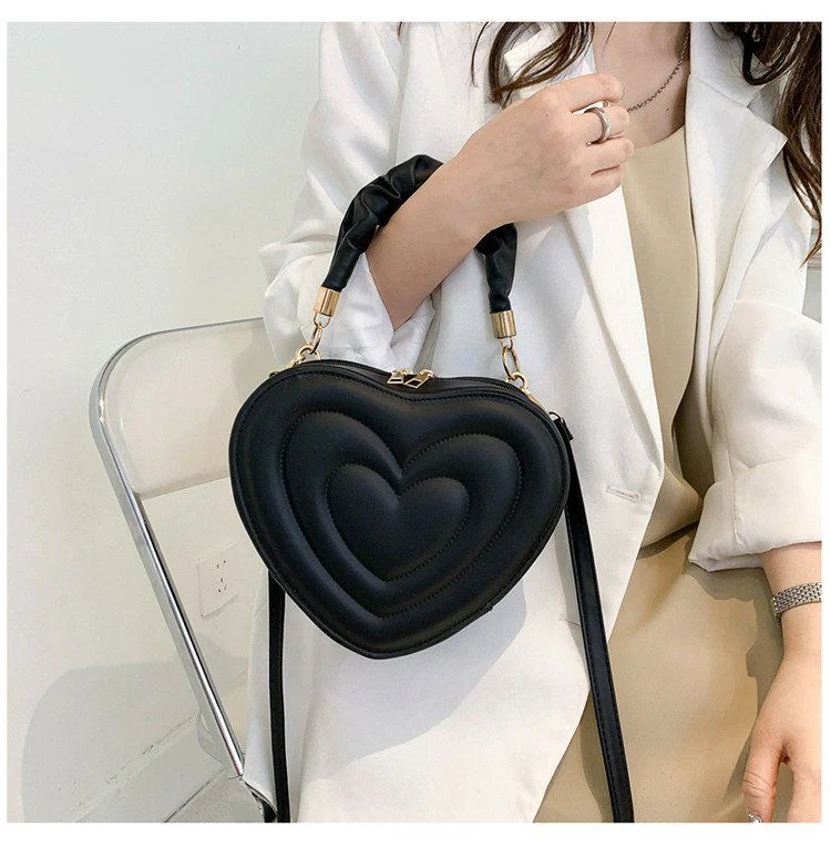 Y2K Aesthetic Retro Vintage Heart Shoulder Bag - Image 17